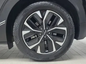 2022 Kia EV6 с пробегом 50 956 км