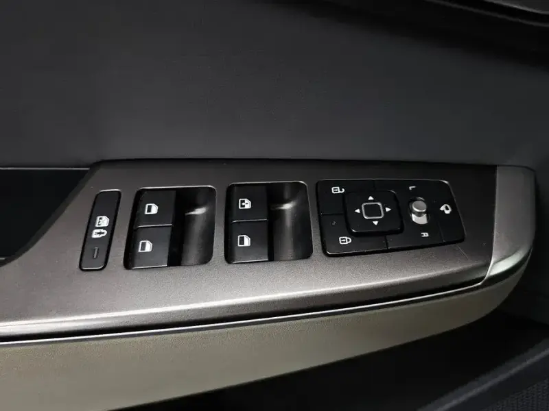 2022 Kia EV6 с пробегом 50 956 км