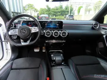 2020 Mercedes-Benz CLA с пробегом 63 902 км