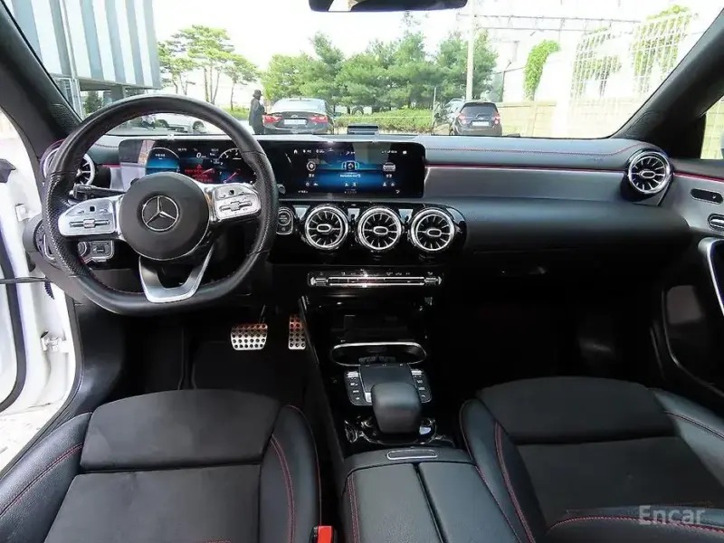 2020 Mercedes-Benz CLA с пробегом 63 902 км