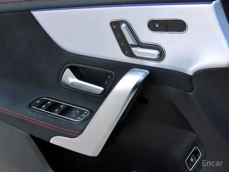 2020 Mercedes-Benz CLA с пробегом 63 902 км