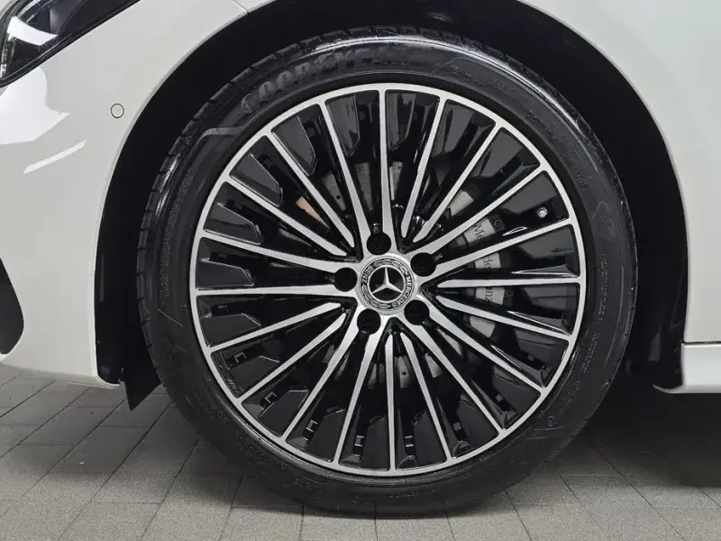 2025 Mercedes-Benz CLE с пробегом 2 790 км