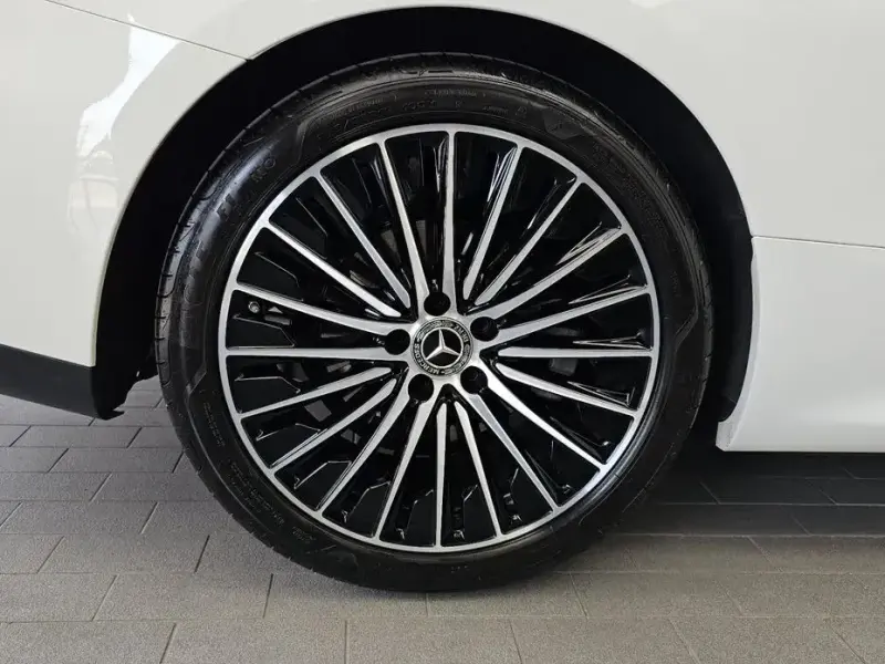 2025 Mercedes-Benz CLE с пробегом 11 725 км