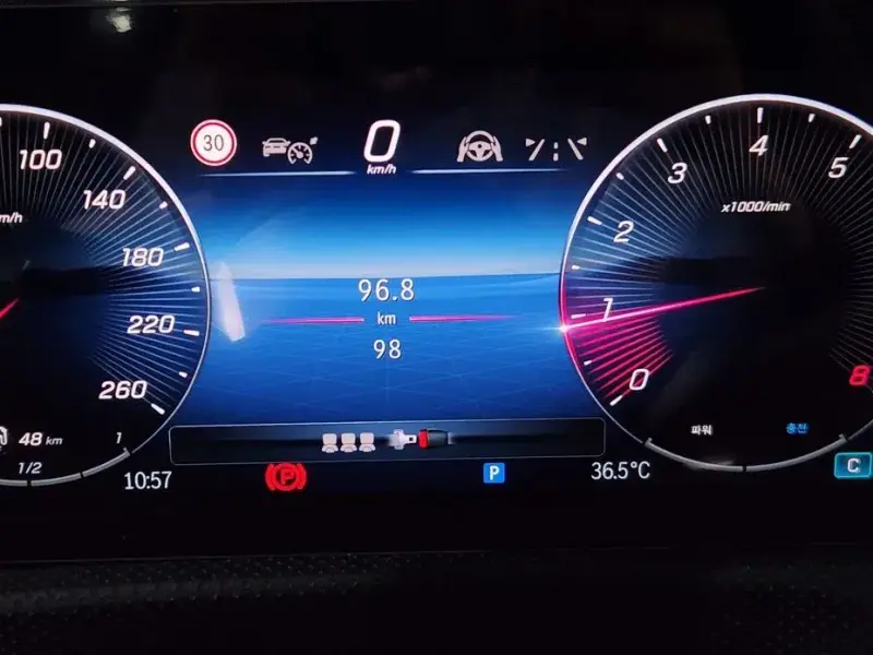 2025 Mercedes-Benz CLA с пробегом 13 км
