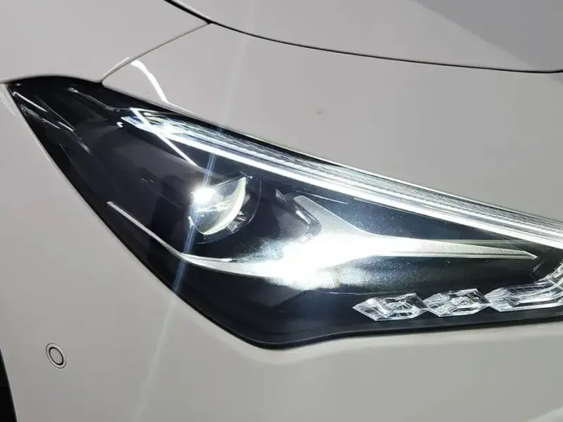 2025 Mercedes-Benz CLA с пробегом 13 км