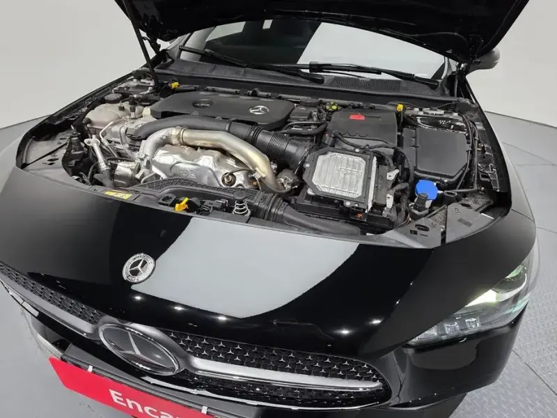 2024 Mercedes-Benz CLA с пробегом 16 088 км