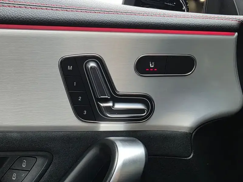 2024 Mercedes-Benz CLA с пробегом 16 088 км