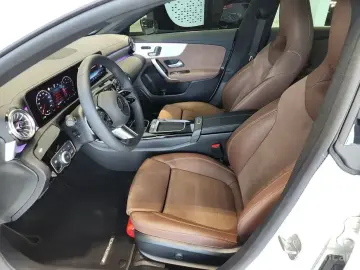 2026 Mercedes-Benz CLA с пробегом 2 583 км