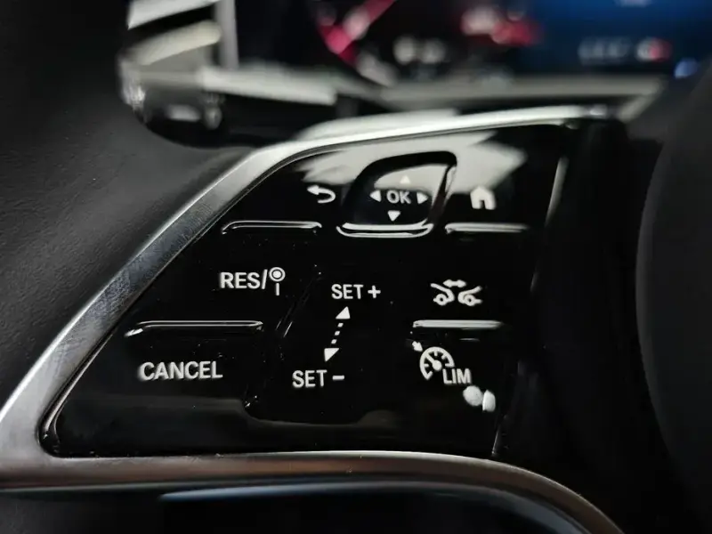 2025 Mercedes-Benz E-Класс с пробегом 7 036 км