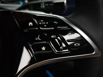 2025 Mercedes-Benz E-Класс с пробегом 7 036 км