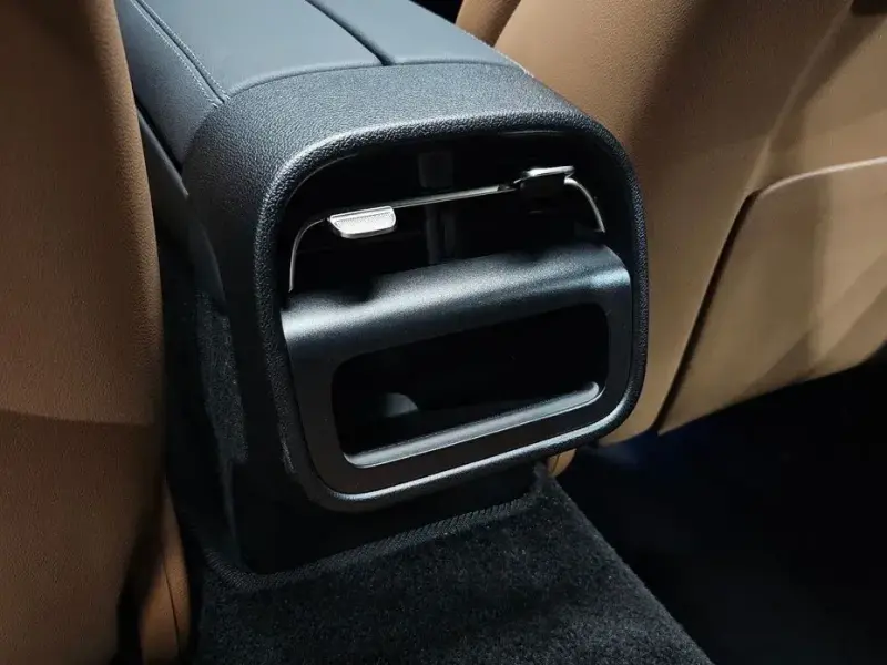 2025 Mercedes-Benz E-Класс с пробегом 7 036 км