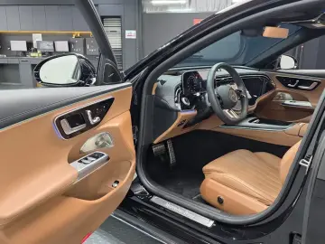 2024 Mercedes-Benz E-Класс с пробегом 29 985 км