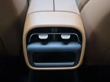 2024 Mercedes-Benz E-Класс с пробегом 29 985 км