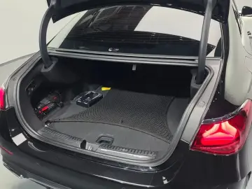 2024 Mercedes-Benz E-Класс с пробегом 29 985 км