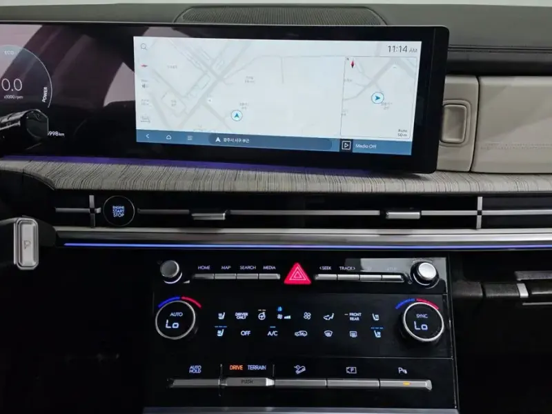 2025 Hyundai Santa Fe с пробегом 36 998 км