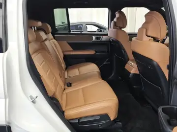 2023 Hyundai Santa Fe с пробегом 151 482 км