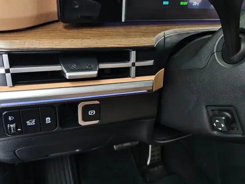 2023 Hyundai Santa Fe с пробегом 151 482 км