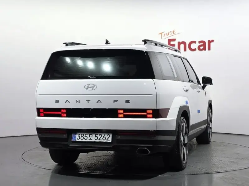 2023 Hyundai Santa Fe с пробегом 40 029 км