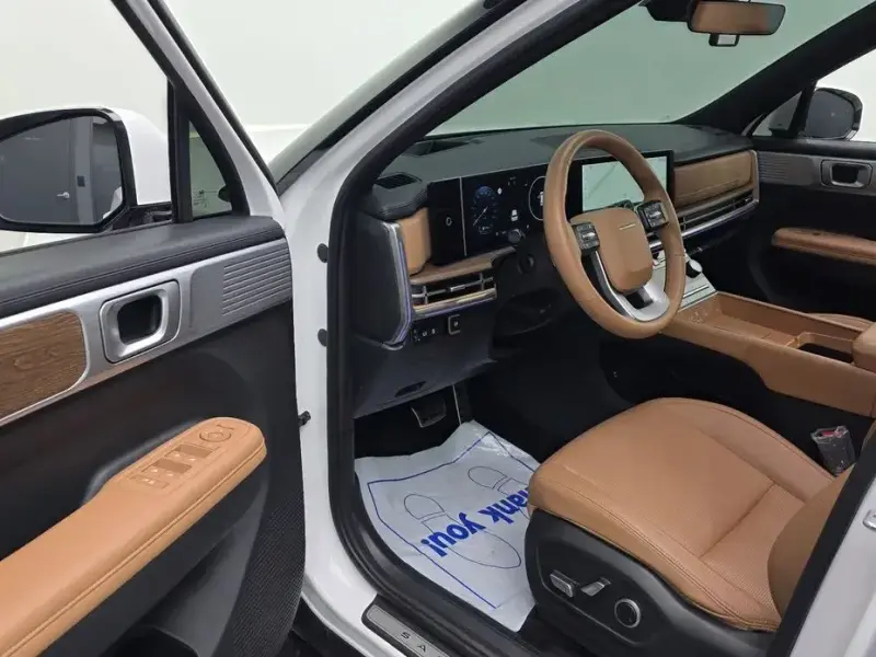2023 Hyundai Santa Fe с пробегом 40 029 км