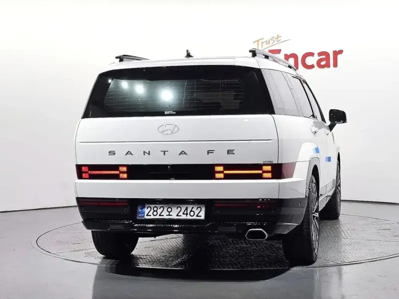 2024 Hyundai Santa Fe с пробегом 19 599 км