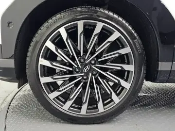 2024 Hyundai Santa Fe с пробегом 19 599 км