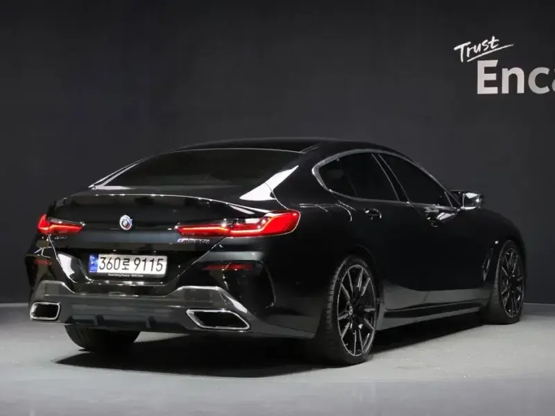 2023 BMW 8 серии с пробегом 80 685 км