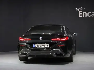 2023 BMW 8 серии с пробегом 80 685 км
