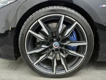 2023 BMW 8 серии с пробегом 80 685 км