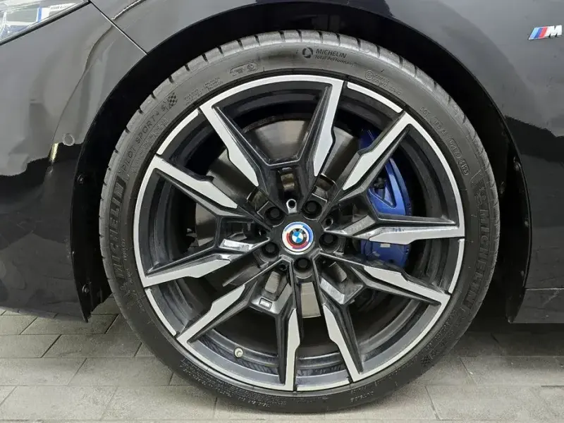 2023 BMW 8 серии с пробегом 80 685 км