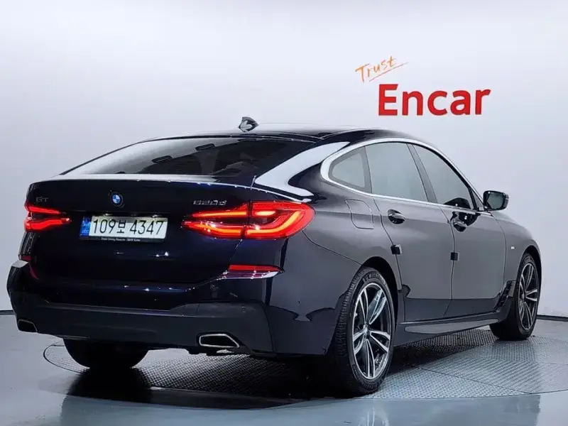 2022 BMW 6 серии с пробегом 121 744 км