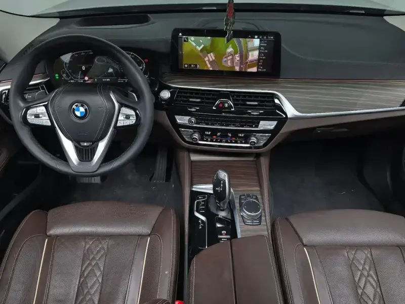 2022 BMW 6 серии с пробегом 81 389 км
