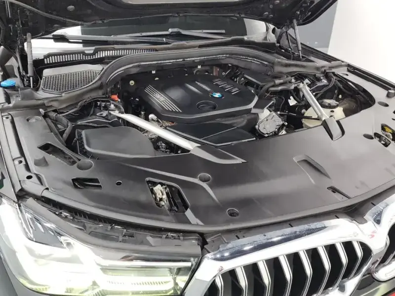 2022 BMW 6 серии с пробегом 121 744 км