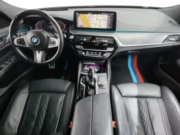 2022 BMW 6 серии с пробегом 121 744 км