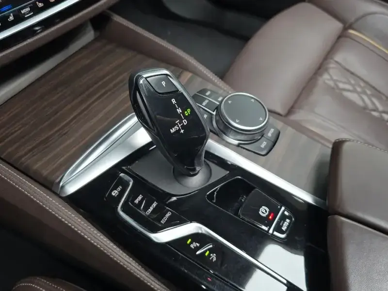 2022 BMW 6 серии с пробегом 81 389 км