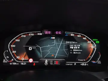 2022 BMW 6 серии с пробегом 121 744 км