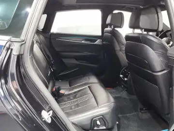 2022 BMW 6 серии с пробегом 121 744 км