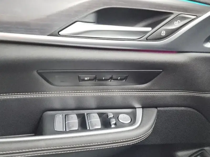 2022 BMW 6 серии с пробегом 121 744 км