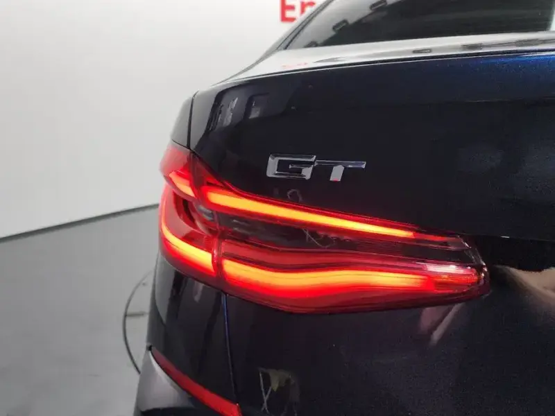 2022 BMW 6 серии с пробегом 121 744 км