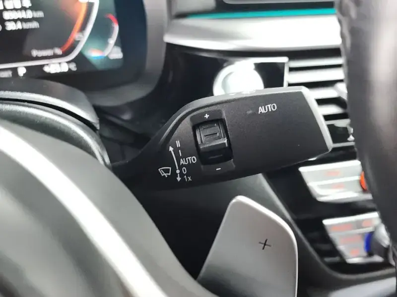 2022 BMW 6 серии с пробегом 121 744 км