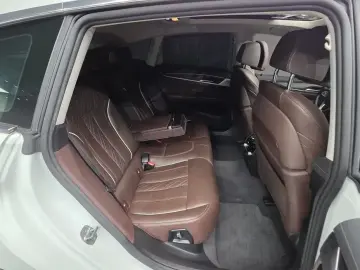 2023 BMW 6 серии с пробегом 92 750 км