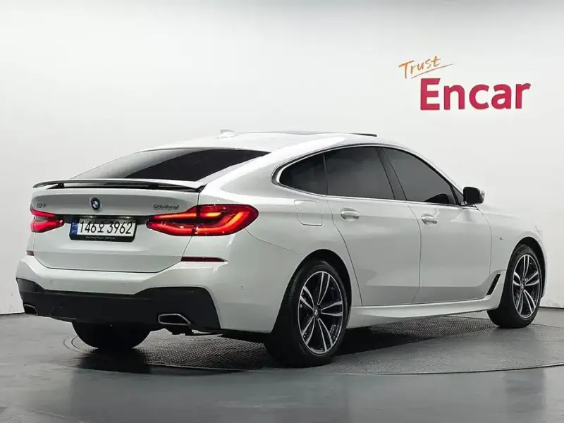2022 BMW 6 серии с пробегом 51 219 км