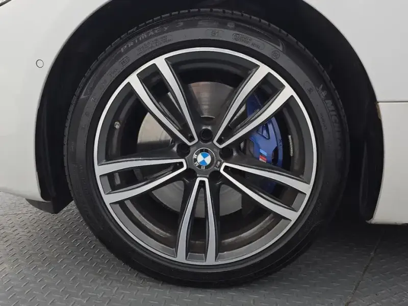 2022 BMW 6 серии с пробегом 51 219 км
