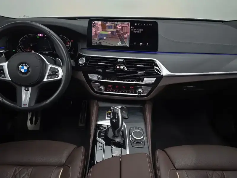 2022 BMW 6 серии с пробегом 51 219 км