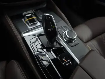 2022 BMW 6 серии с пробегом 51 219 км