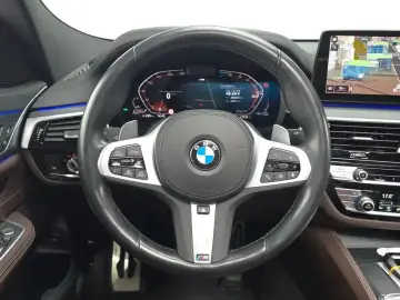 2022 BMW 6 серии с пробегом 51 219 км