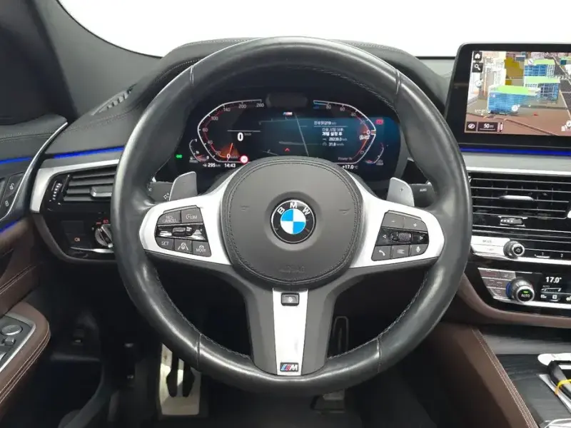 2022 BMW 6 серии с пробегом 51 219 км