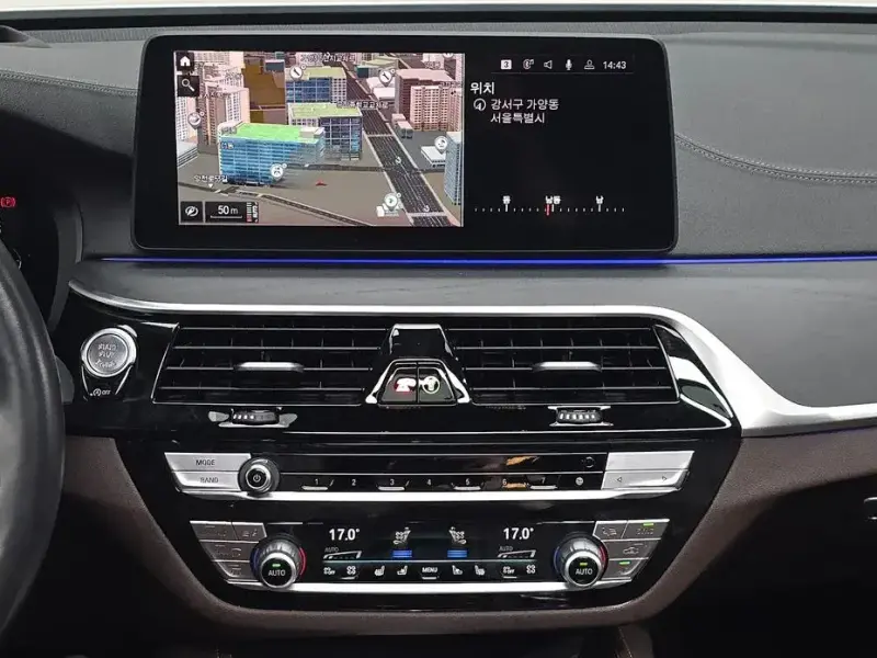 2022 BMW 6 серии с пробегом 51 219 км