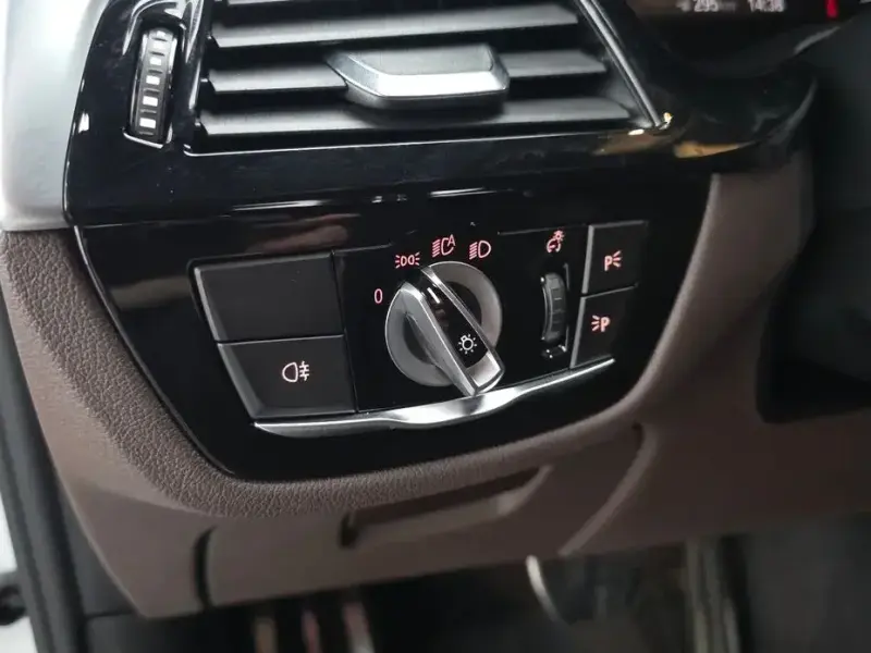 2022 BMW 6 серии с пробегом 51 219 км