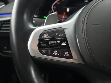 2022 BMW 6 серии с пробегом 51 219 км