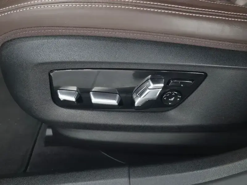 2022 BMW 6 серии с пробегом 51 219 км